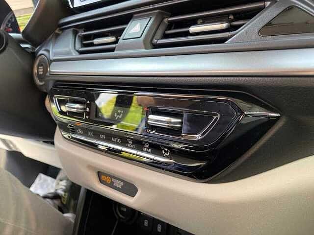 Suzuki Swift 1.2 Hybrid Top AT