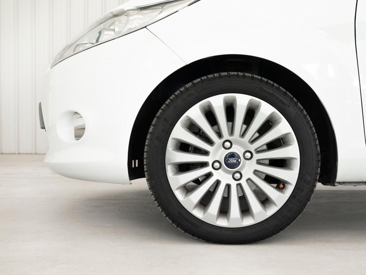 Ford Fiesta 1.4 3 porte Bz.- GPL Titanium