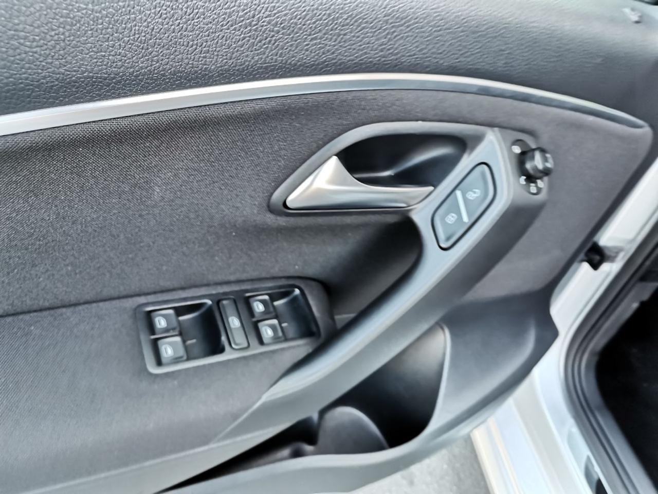 Volkswagen Polo 1.0 MPI 75CV 5p. Sound BlueMotion