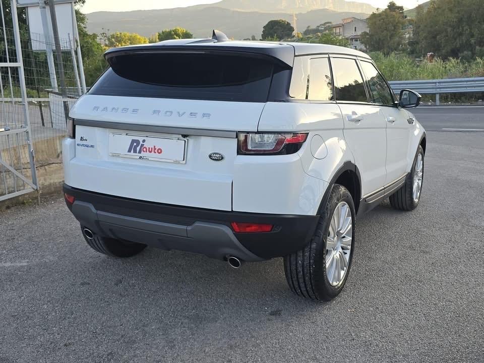 Land Rover Range Rover Evoque Range Rover Evoque 2.0 eD4 5p. Urban Attitude Edition