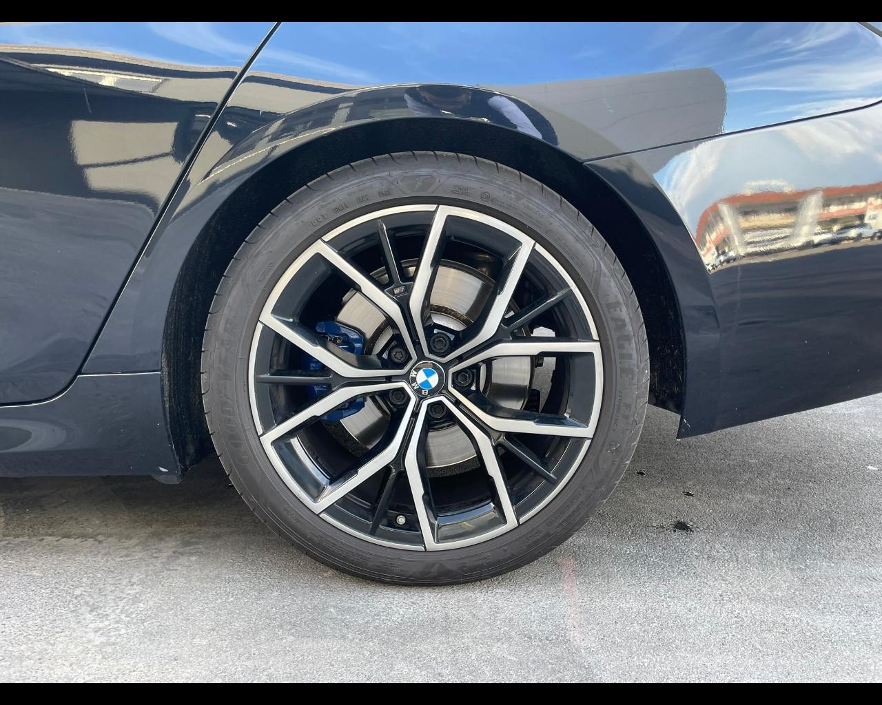 BMW Serie 5(G30/31/F90) - 520d 48V Touring Msport