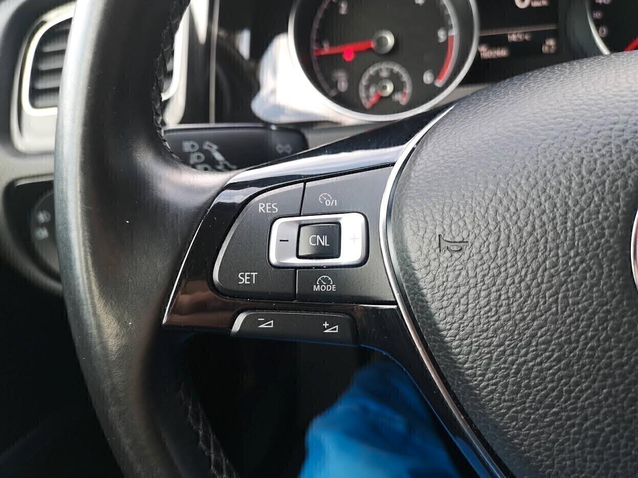Volkswagen Golf 1.6 TDI 5p. Highline BlueMotion Technology