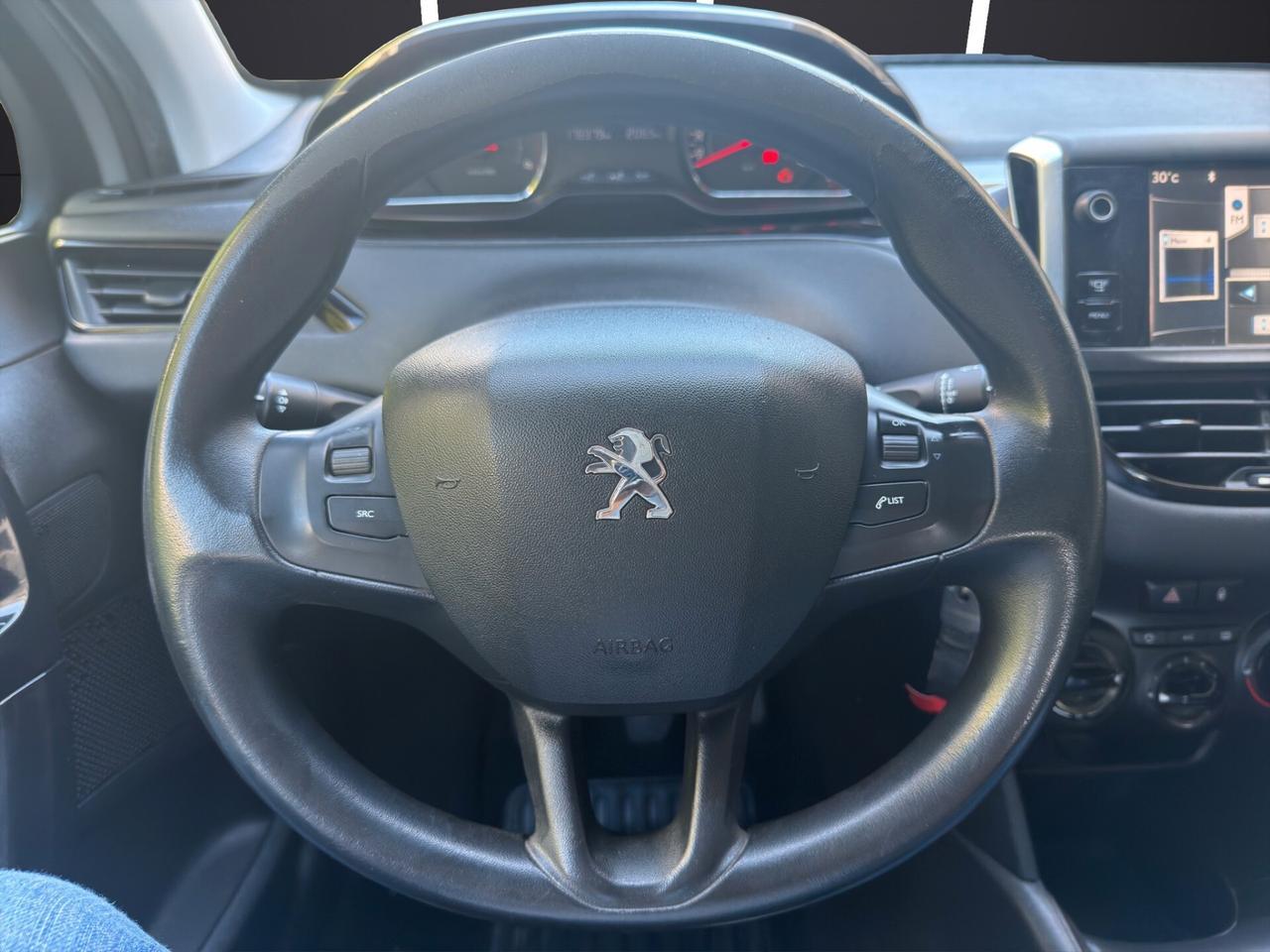 Peugeot 208 1.4 HDi 68 CV Active-TOUCHSCREEN