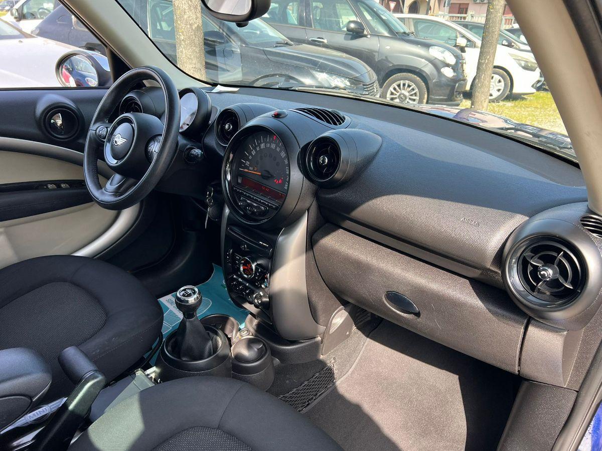 MINI - Countryman -1.6 One D