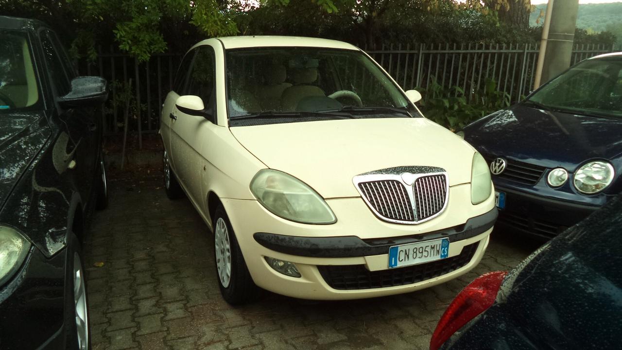 Lancia Ypsilon 1.2