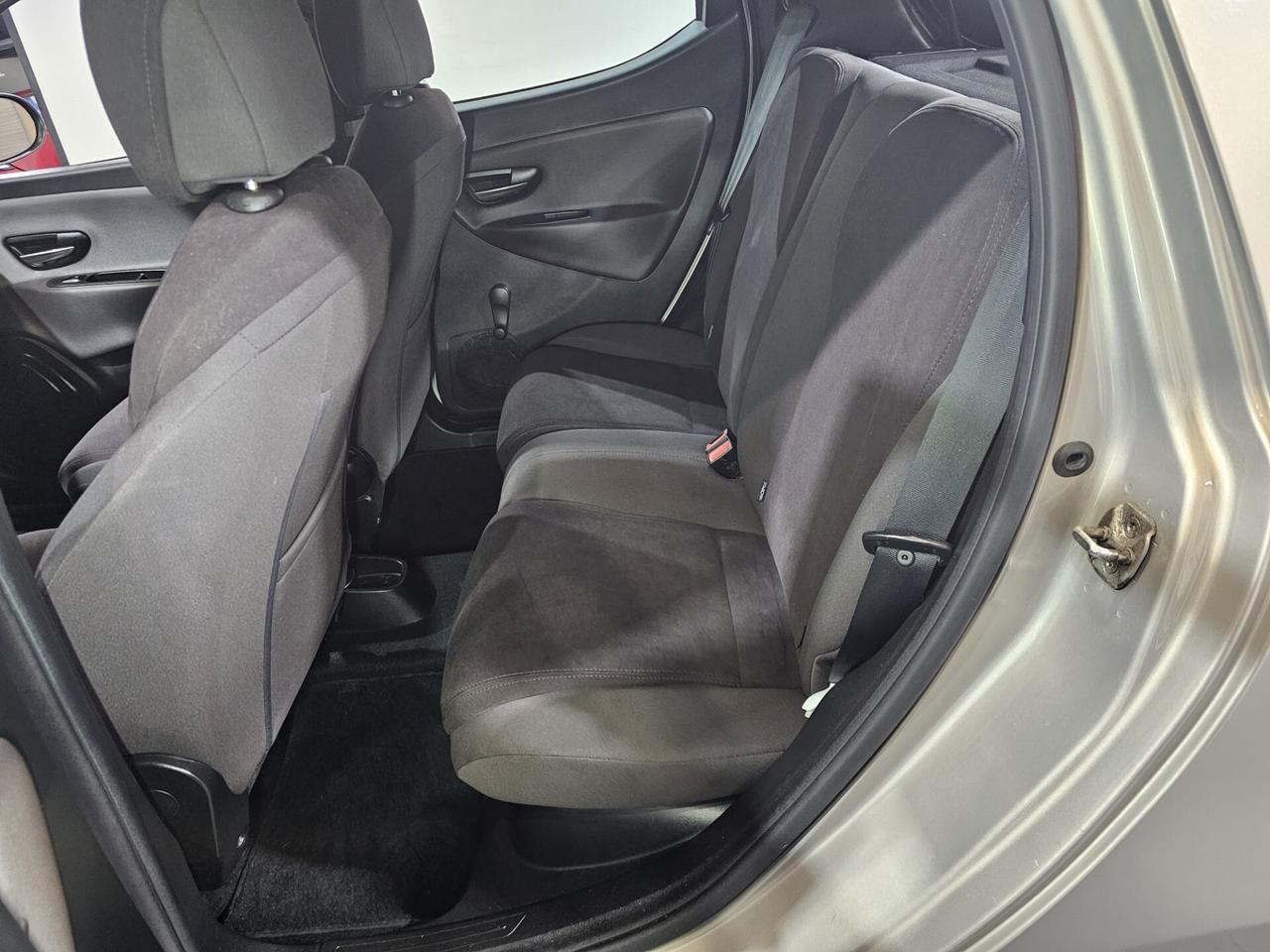 Lancia Ypsilon 1.3 MJT 16V 95 CV 5 porte Gold