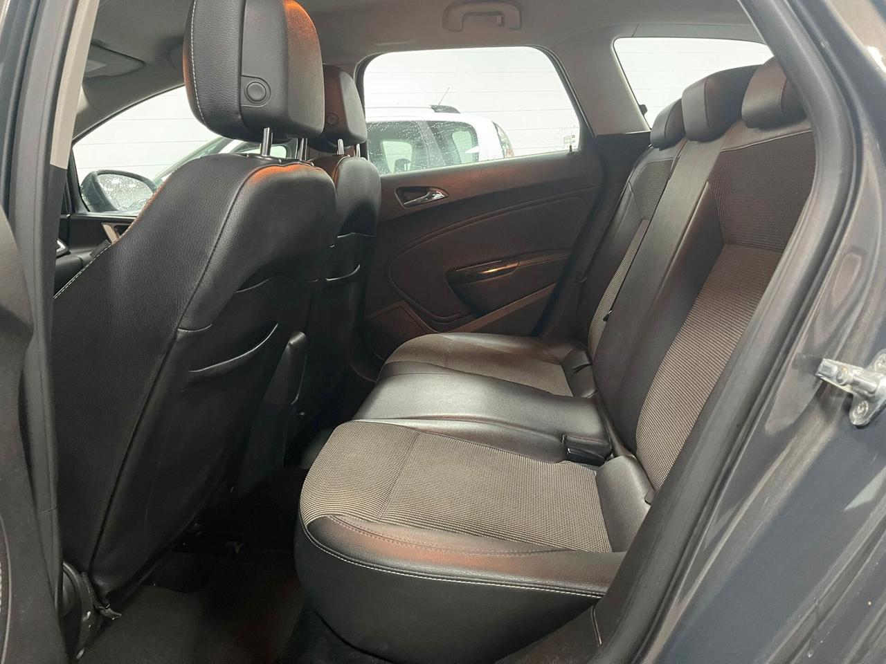 Opel Astra 1.7 CDTI 110CV 5 porte Cosmo