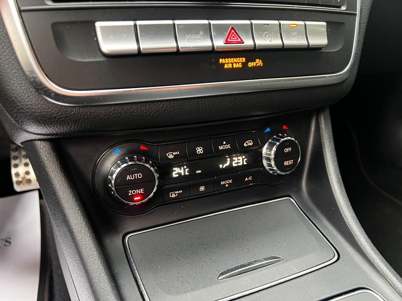 Mercedes-benz GLA 200 D-AUTO-AMG-2019- FULL