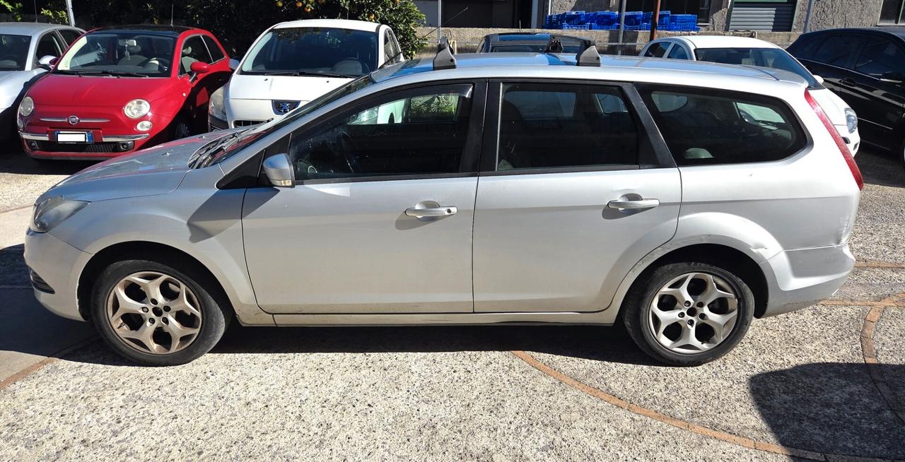 Ford Focus 1.6 GPL STATION WAGON