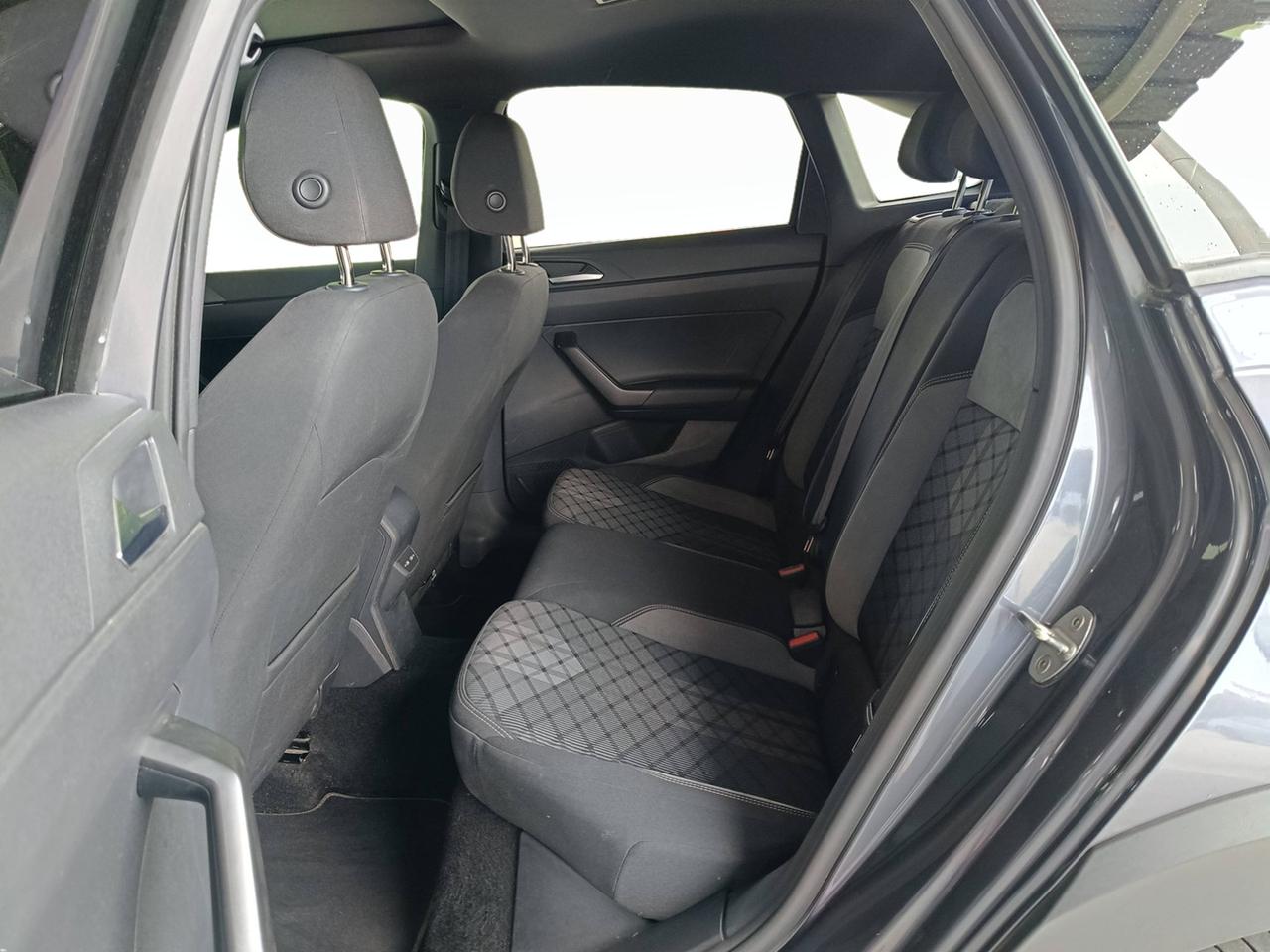 VOLKSWAGEN Taigo - Taigo 1.0 tsi R-Line 110cv dsg