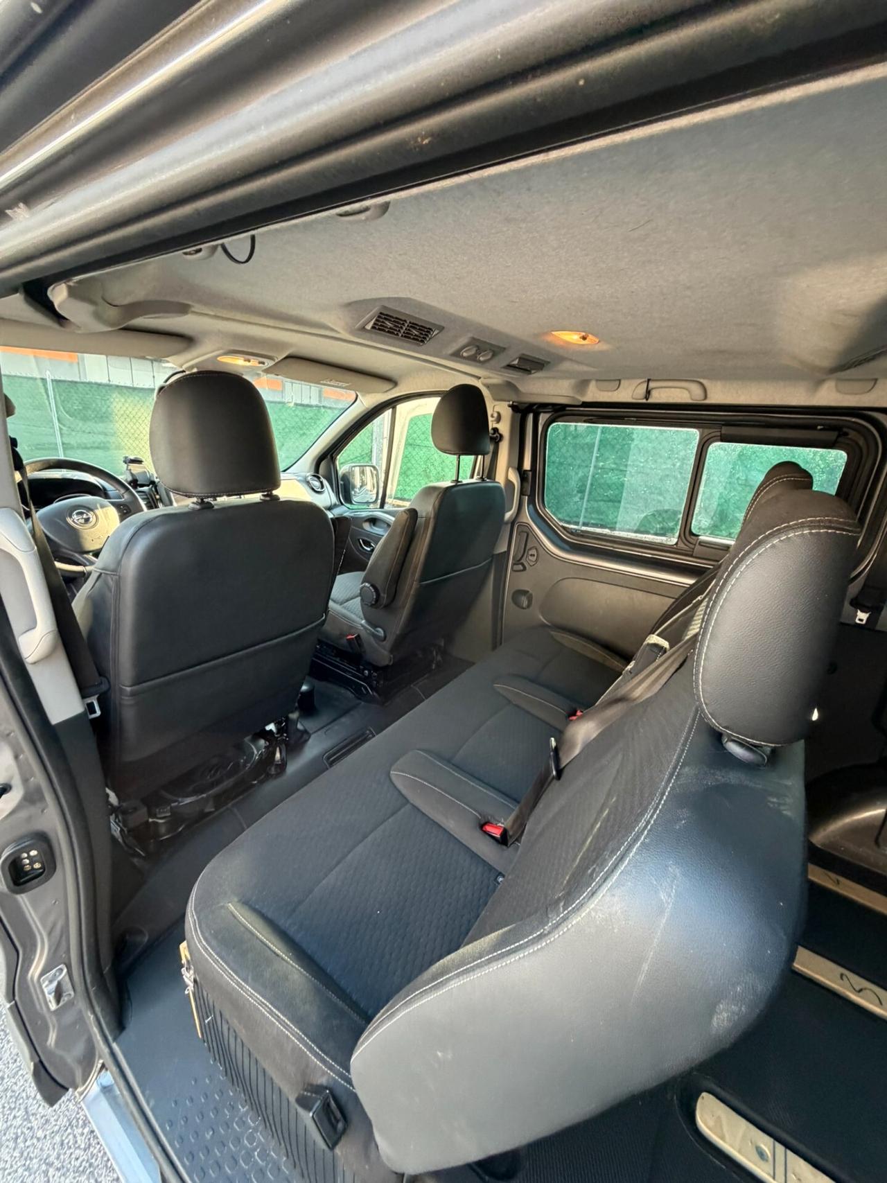 Opel Vivaro 1.6 Biturbo CDTI Combi L1H1 2,9t