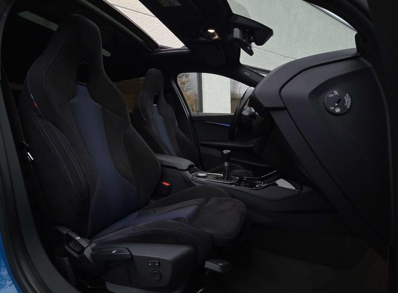 Bmw 116 116d 5p. Msport