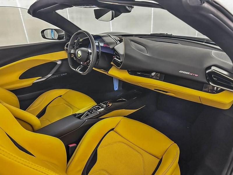 Ferrari 296 GTS 3.0 Hybrid DCT GTS