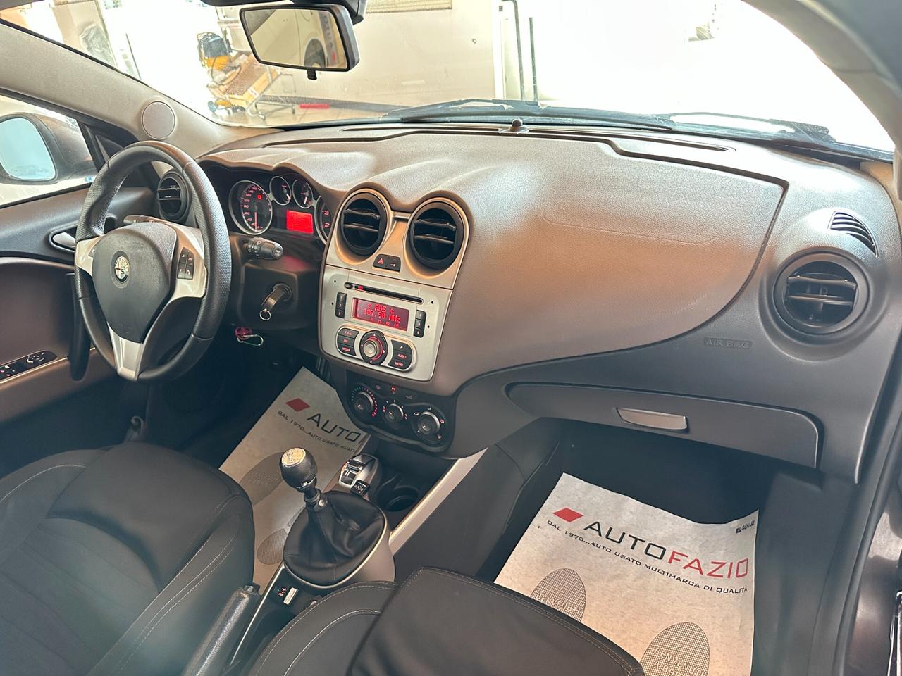 Alfa Romeo MiTo 1.4 78 CV Distinctive Premium Pack