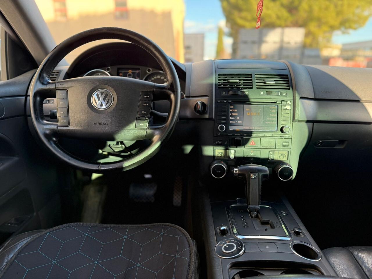 VW TOUAREG R5 2.5 TDI 2007 12 MESI DI GARANZIA