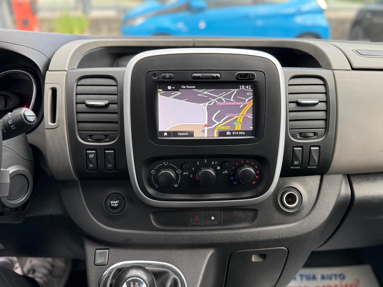 Renault Trafic T27 1.6 dCi 125CV 9 POSTI