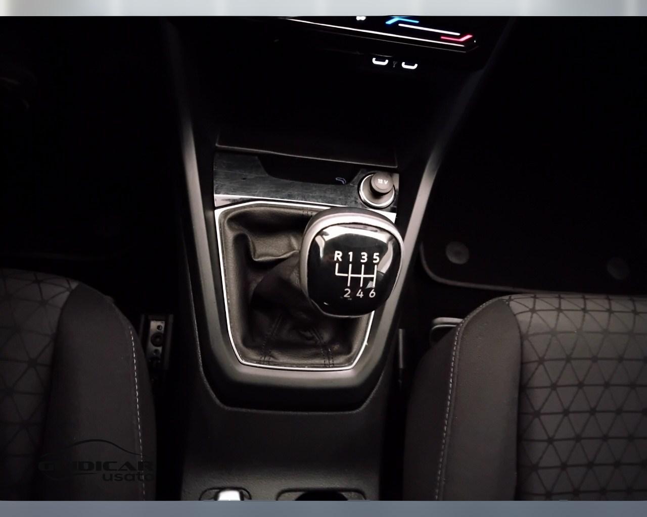 VOLKSWAGEN T-Cross 2019 - T-Cross 1.0 tsi Sport 110cv