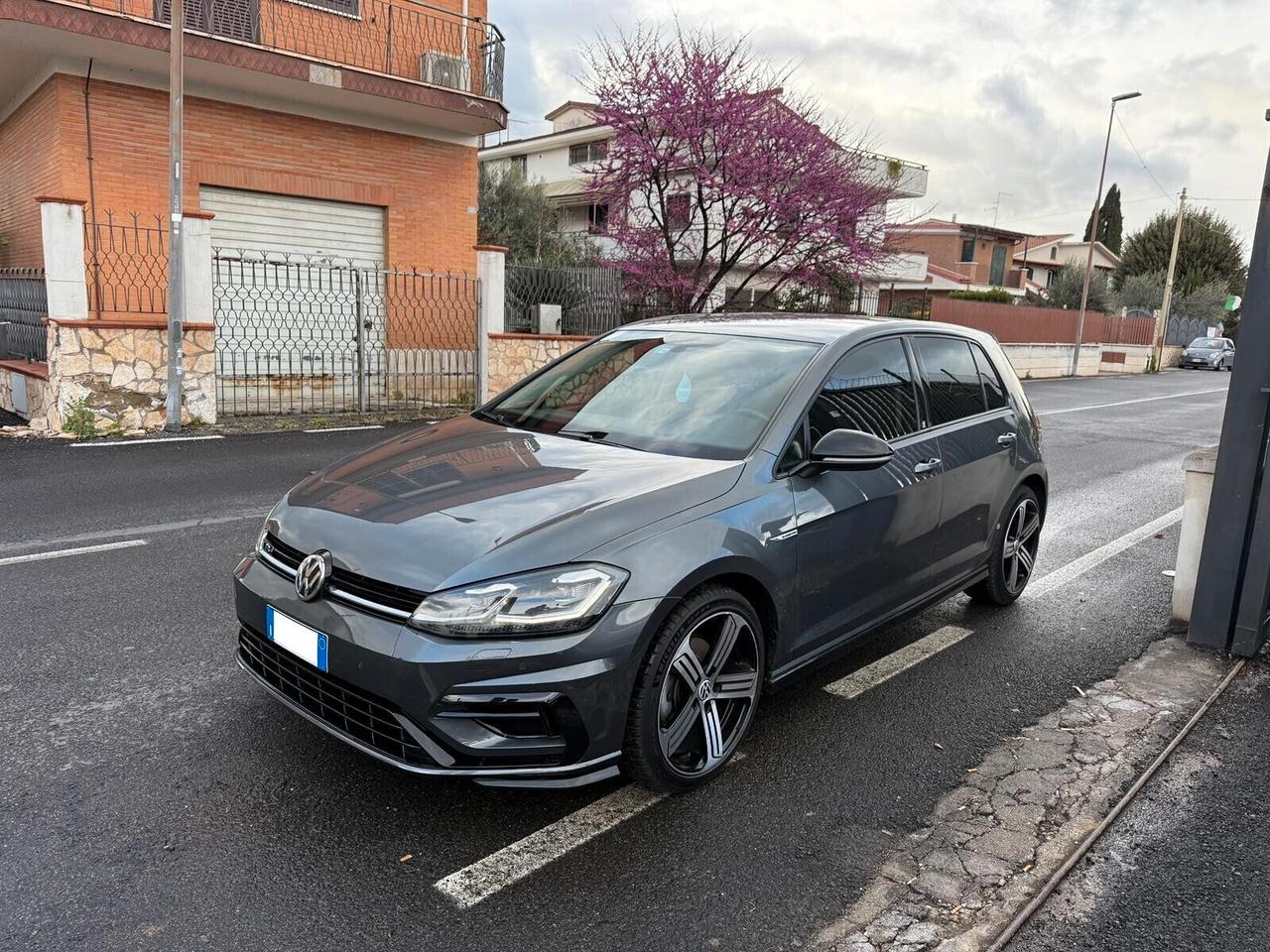 Volkswagen Golf 1.4 TGI Metano 5p. R-Line - Superprezzo - tutto incluso