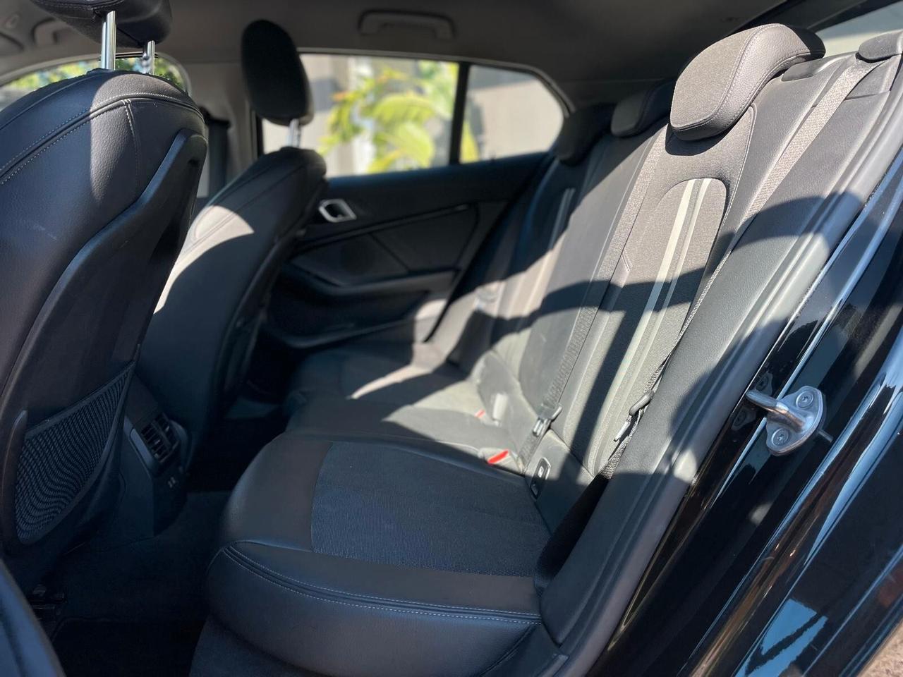 Bmw 118 118i 5p. Msport