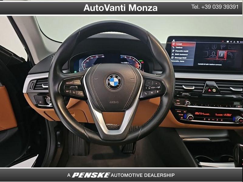 BMW Serie 5 520d 48V xDrive Touring Business