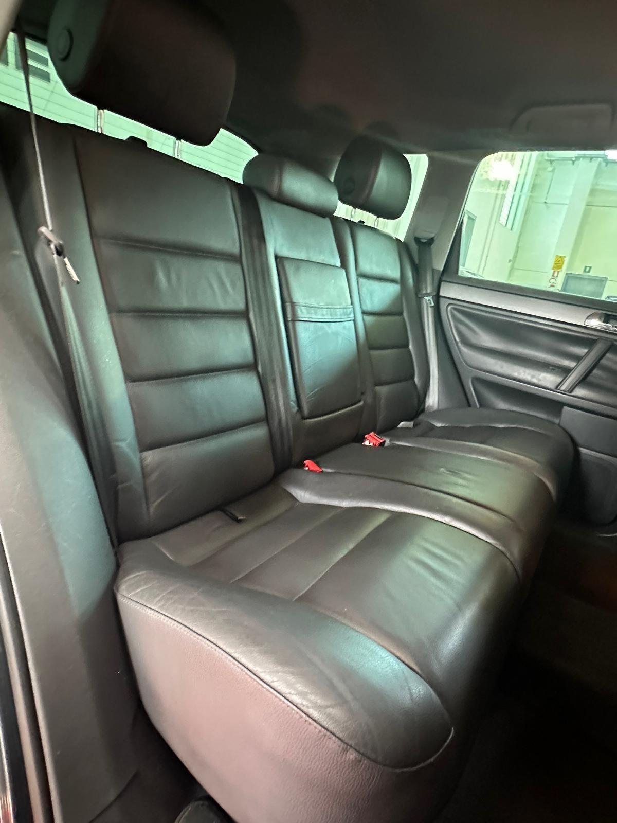 Volkswagen Touareg 3.0 V6 TDI DPF Exclusive