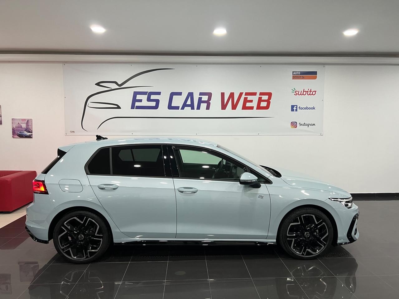 VOLKSWAGEN GOLF 8.5 2.0 TDI DSG R-Line Plus 150 cv