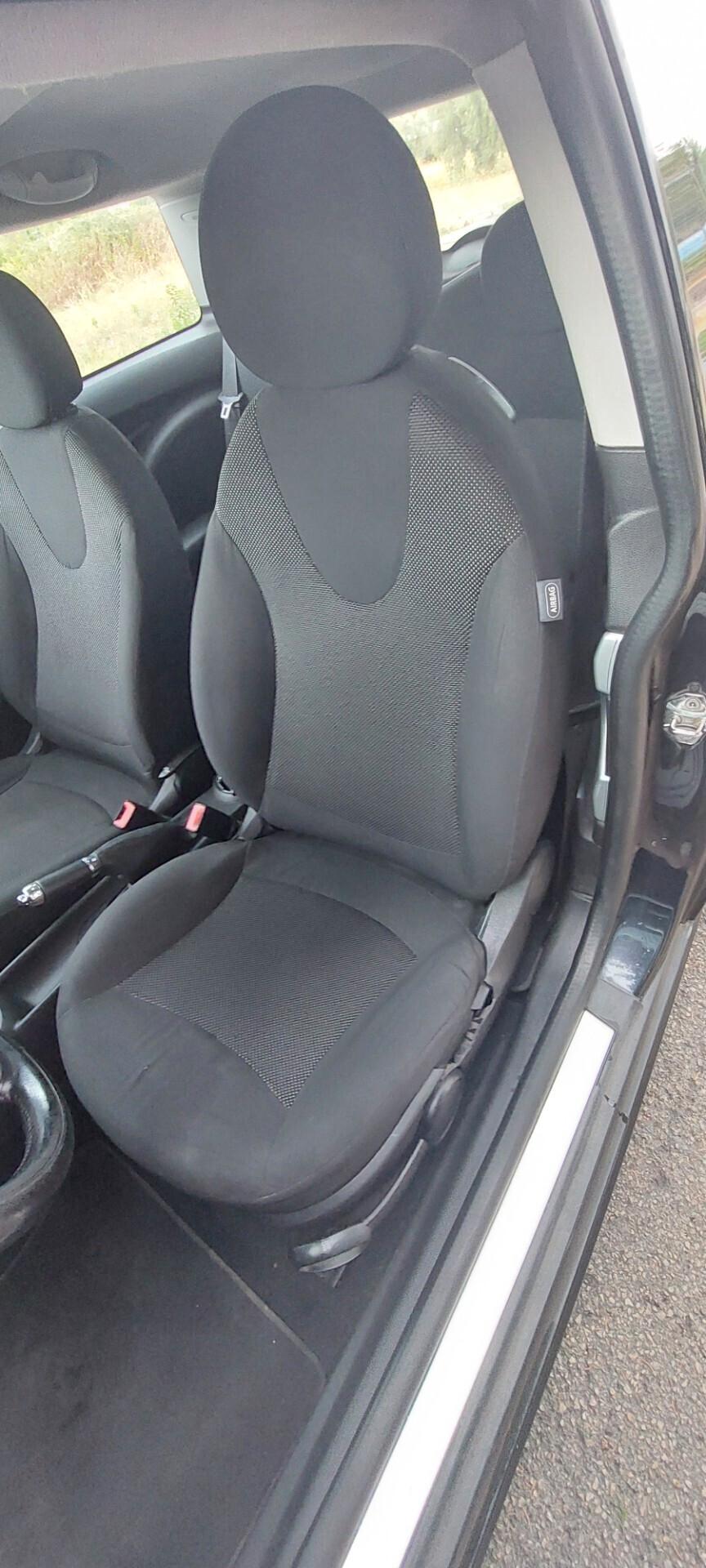 MINI COOPER 1,6 DIESEL 110 CV ALLESTIMENTO S LEGA TELEFONO GOMME NUOVE IMPECCABILE