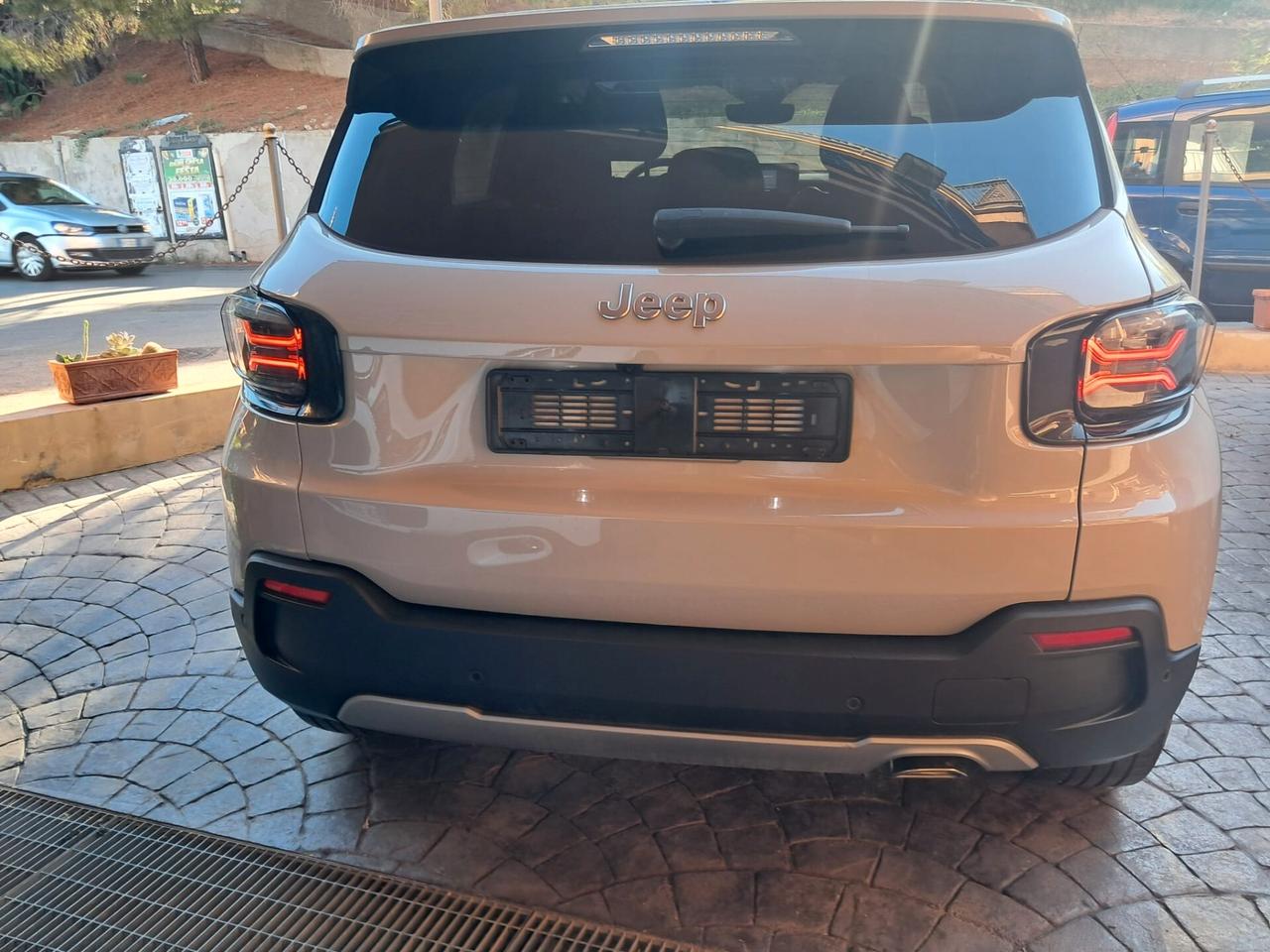 Jeep Avenger 1.2 Turbo 100 CV Summit