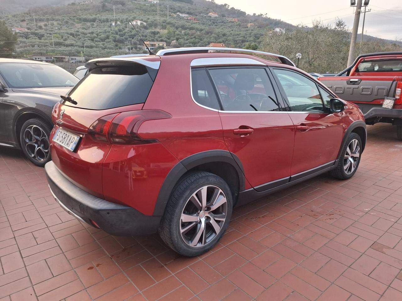 Peugeot 2008 BlueHDi 120 S&S Allure