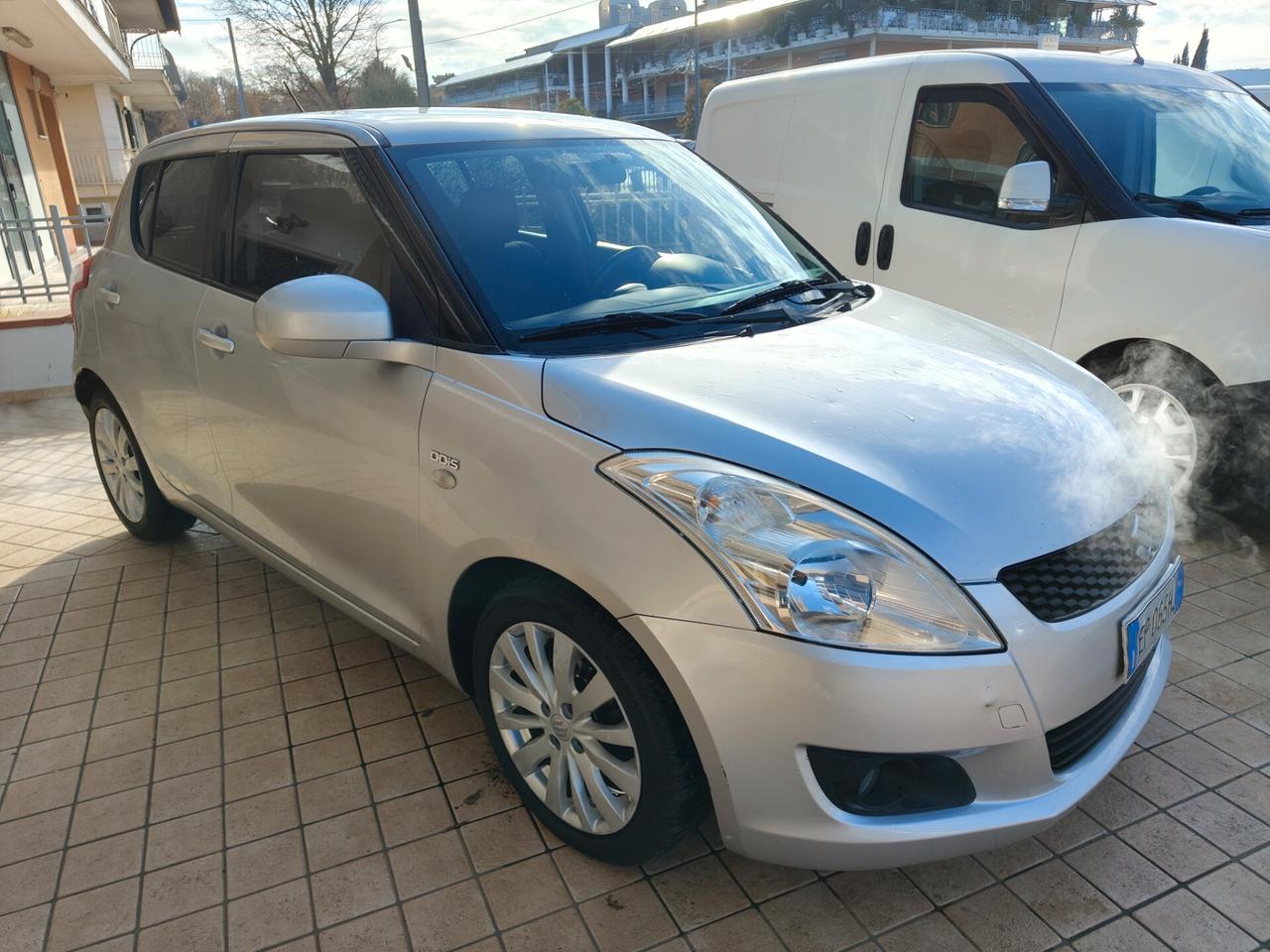 Suzuki Swift 1.3 DDiS 5 porte B-Top