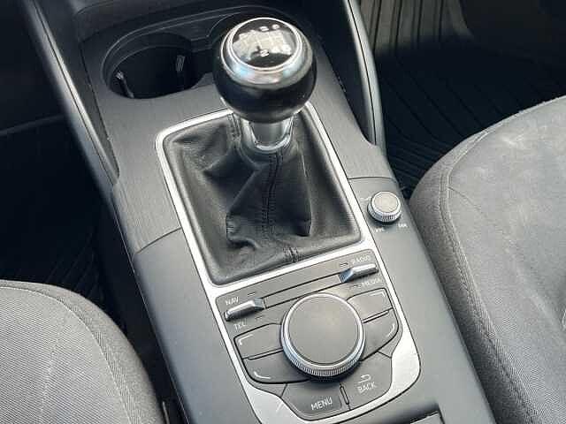 Audi A3 SPB 1.6 TDI clean diesel S tronic Attraction