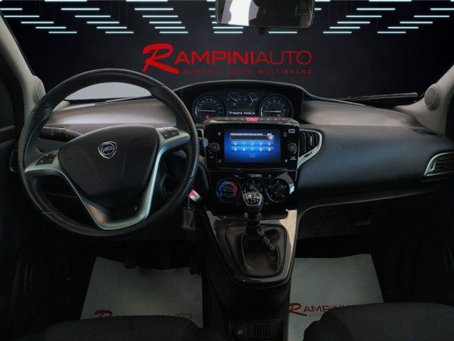 LANCIA Ypsilon 1.0 FireFly Hybrid Gold Plus Km 30.000 Iva Esposta
