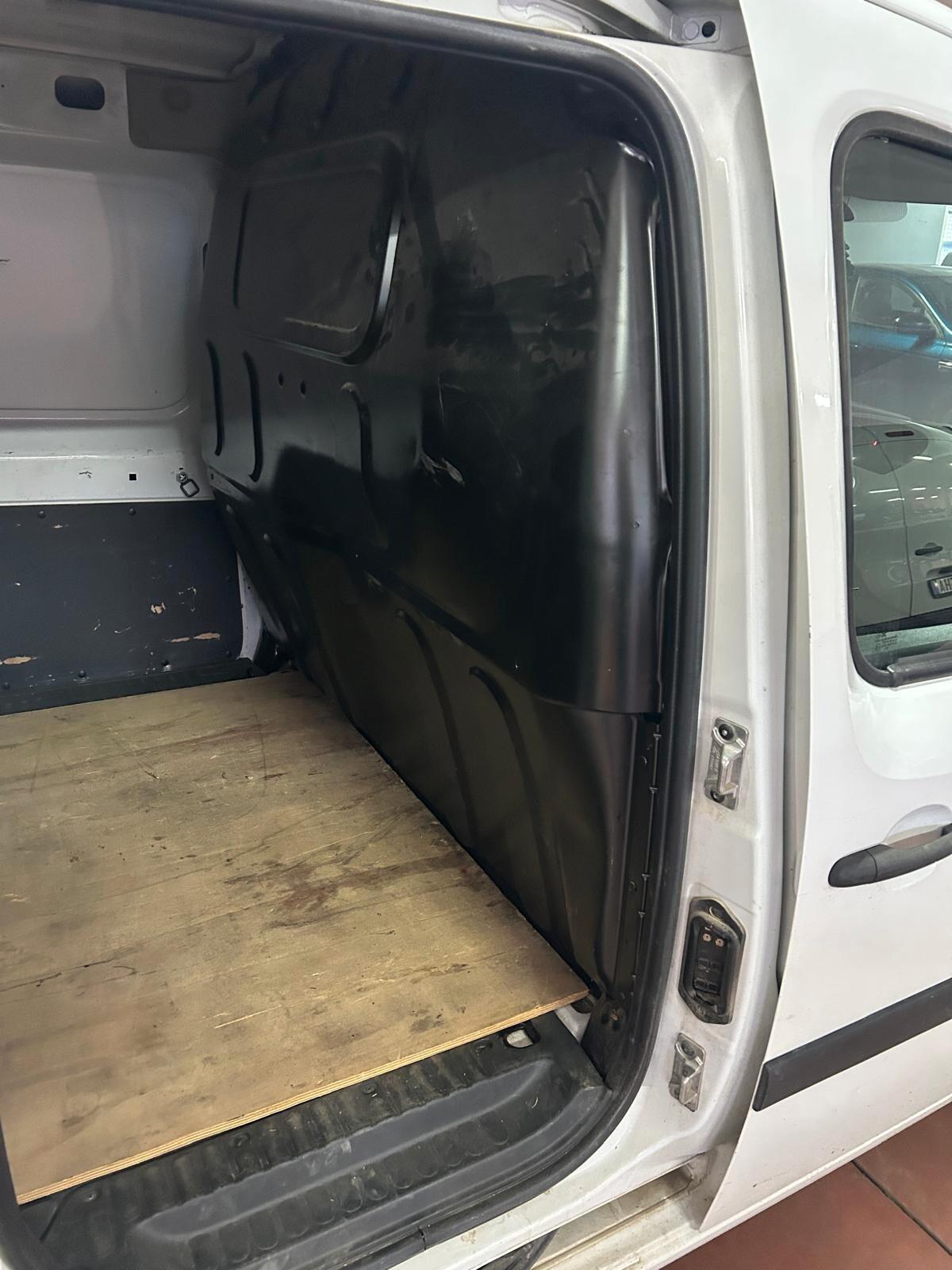 Renault Kangoo 1.5 dCi 110CV S&S 4p. Express Maxi Ice