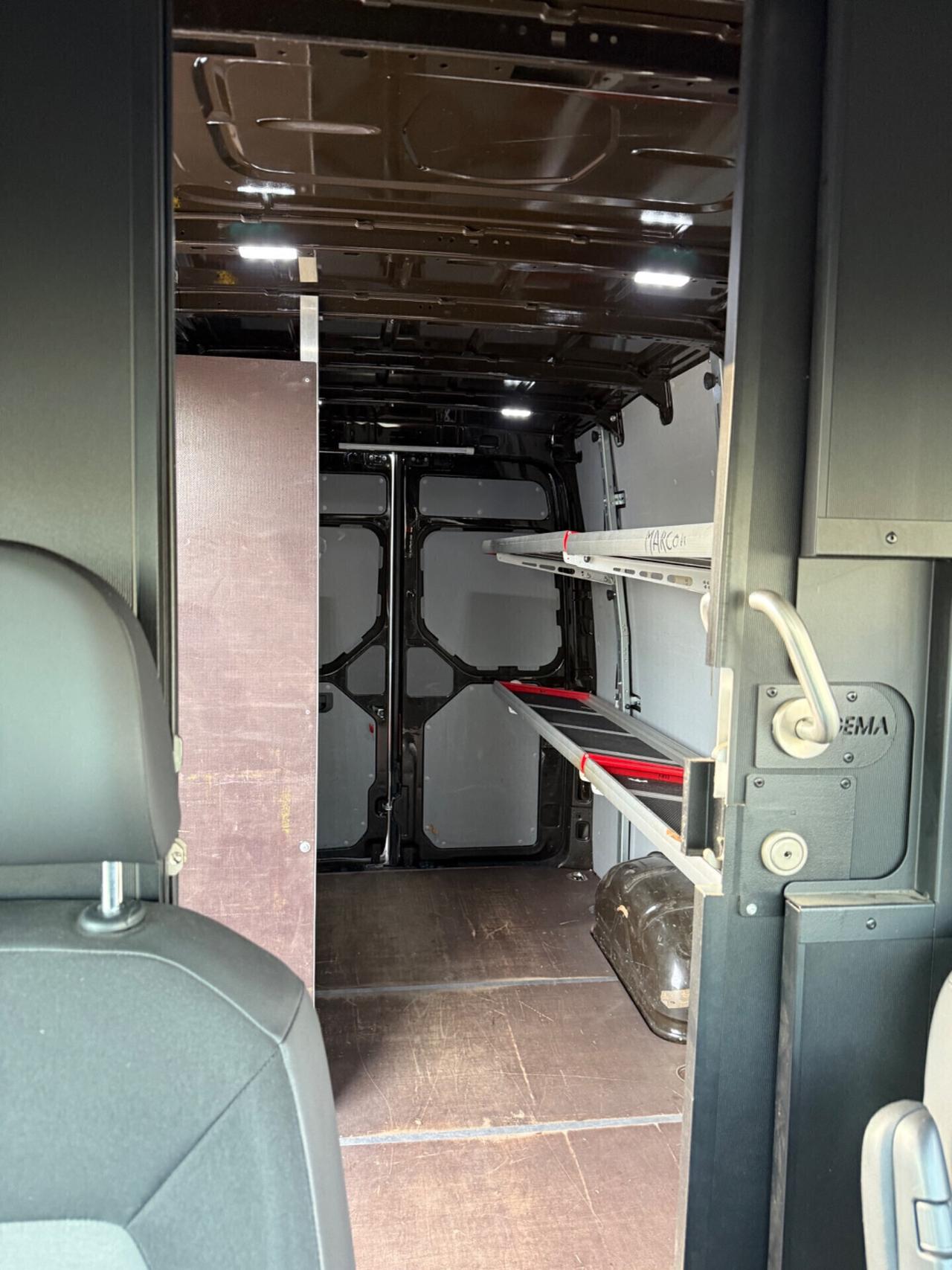 Volkswagen Crafter 35 2.0 TDI L2 H2