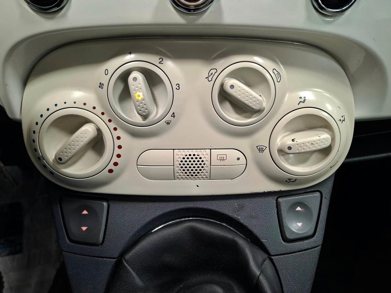 Fiat 500 1.2 Lounge 69cv 2010