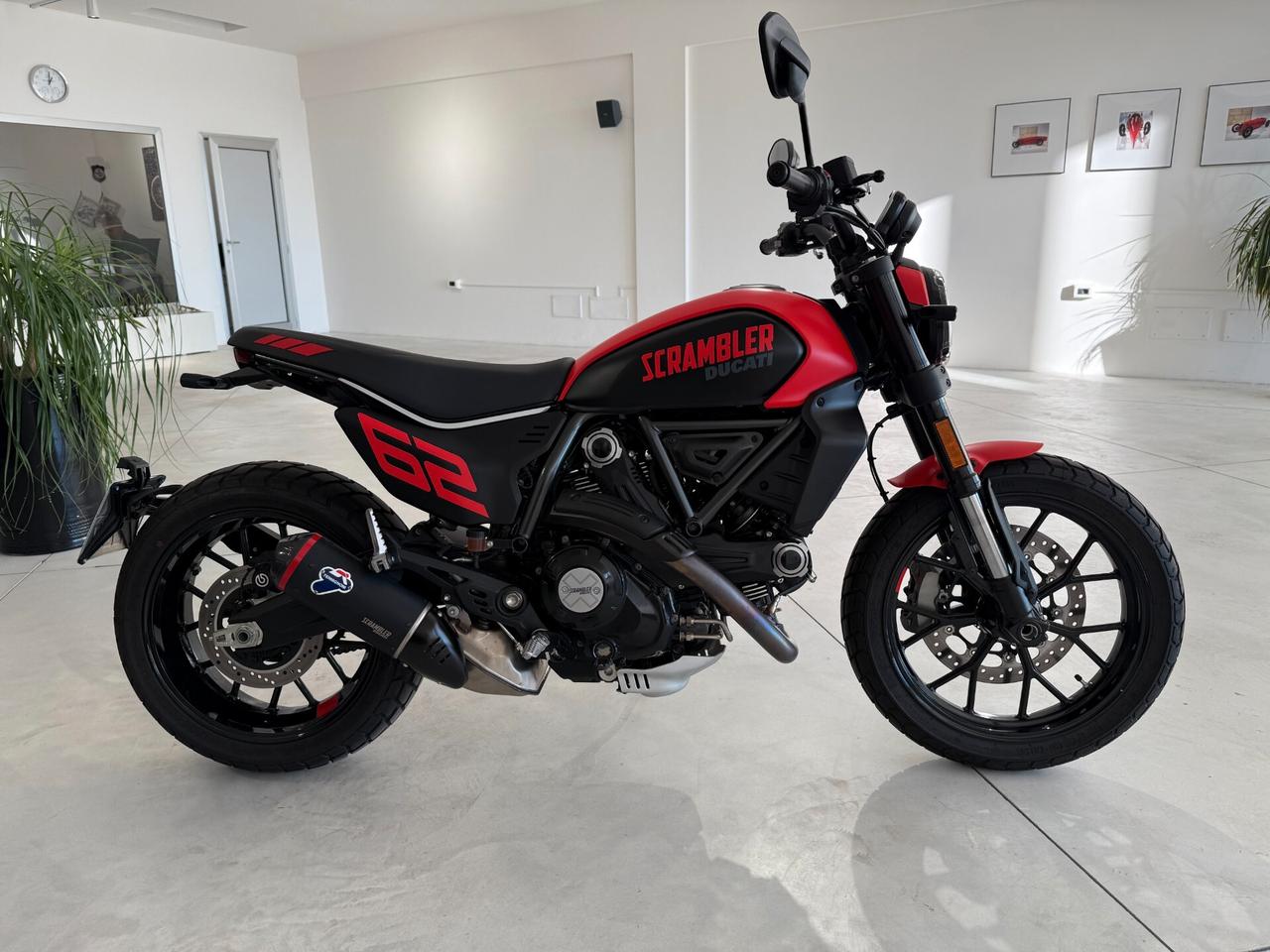 Ducati Scrambler Full Throttle