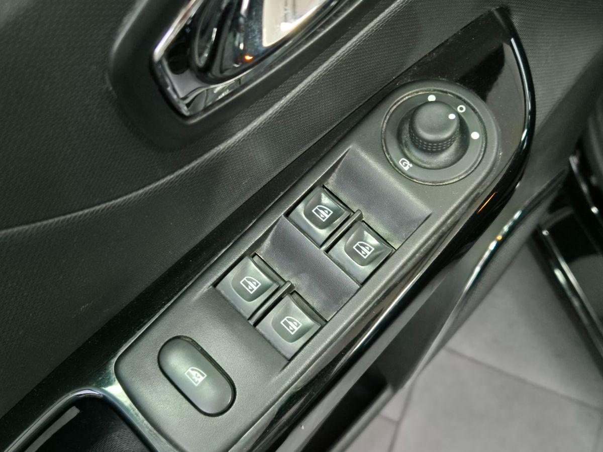 RENAULT - Captur - dCi 8V 90 CV Start&Stop Energy R-Link
