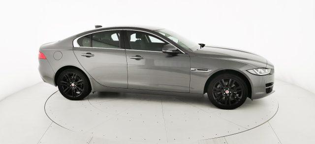 JAGUAR XE 2.0 D 180 CV AWD aut. Pure