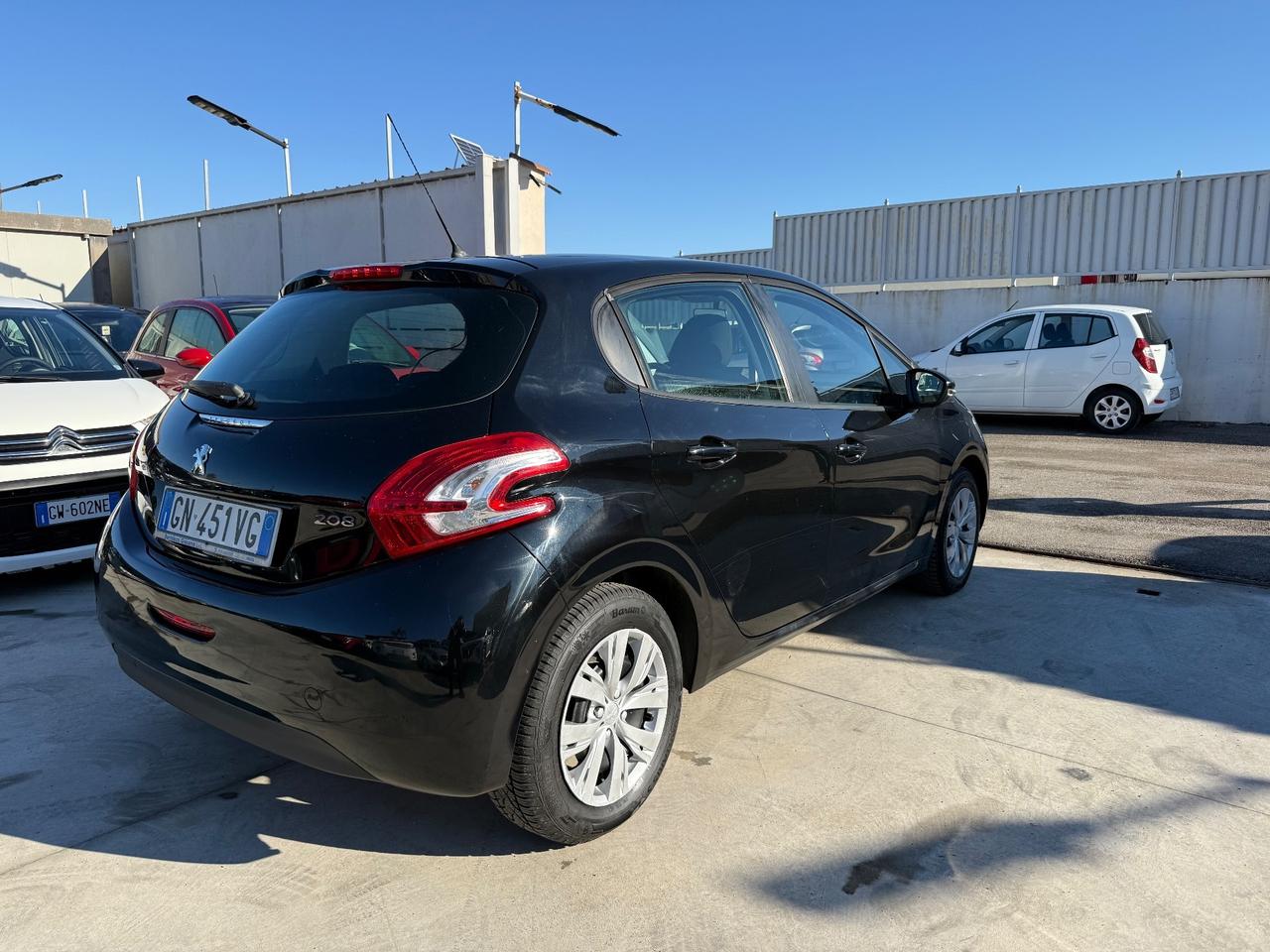 Peugeot 208 1.2 VTi 82 CV 5 porte