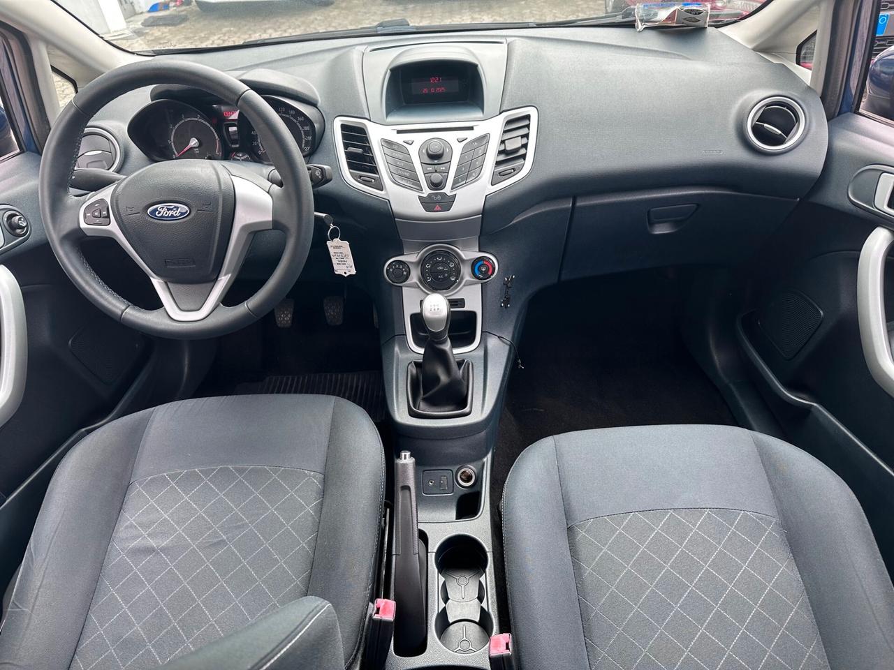 Ford Fiesta Ikon 1.2 60CV 5 porte