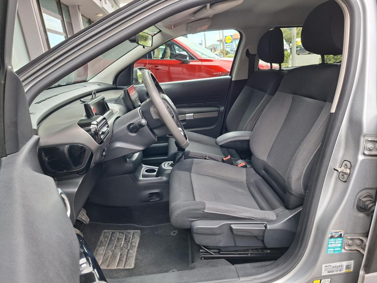 Citroen C4 Cactus BlueHDi 100 S&S Shine