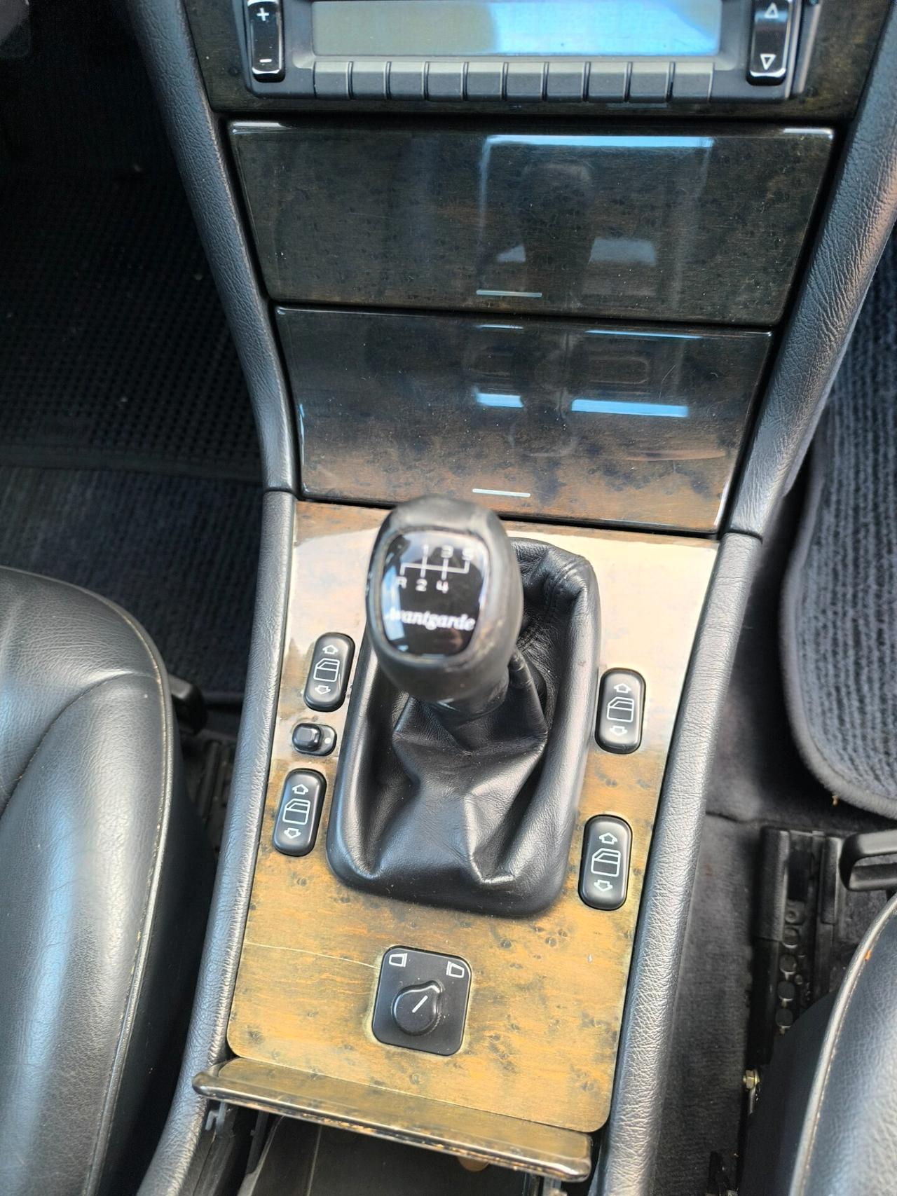 Mercedes-benz E 200 cat Avantgarde