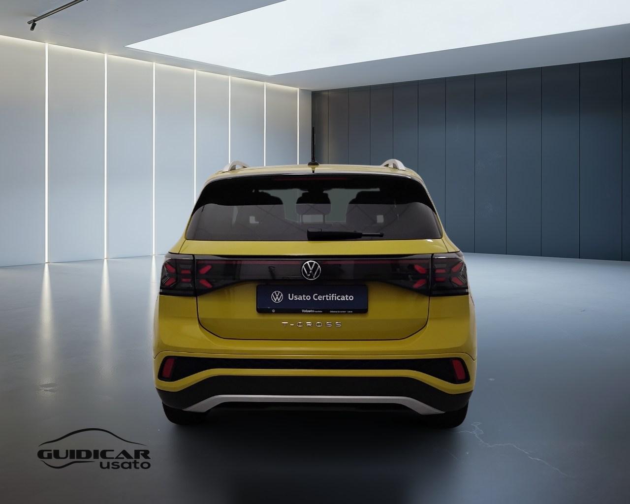 VOLKSWAGEN T-Cross 2024 - T-Cross 1.0 tsi R-Line 115cv