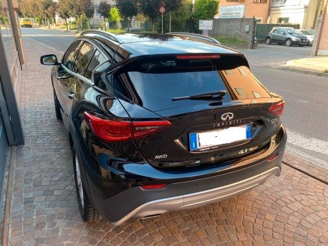 Infiniti QX30 2.2 diesel DCT 4x4 Premium Tech