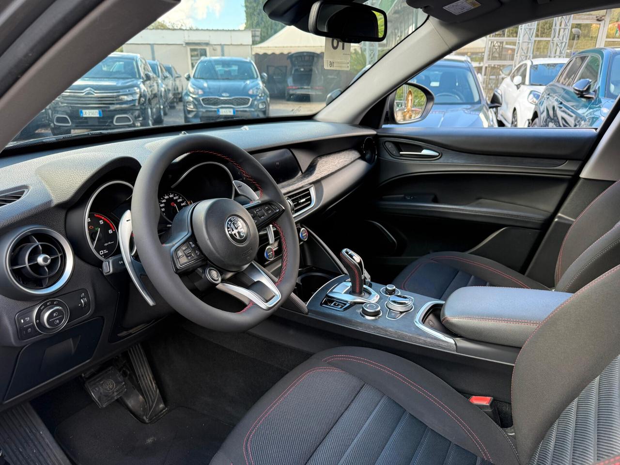 Alfa Romeo Stelvio 2.2 Turbodiesel 190 CV AT8 Q4 Business