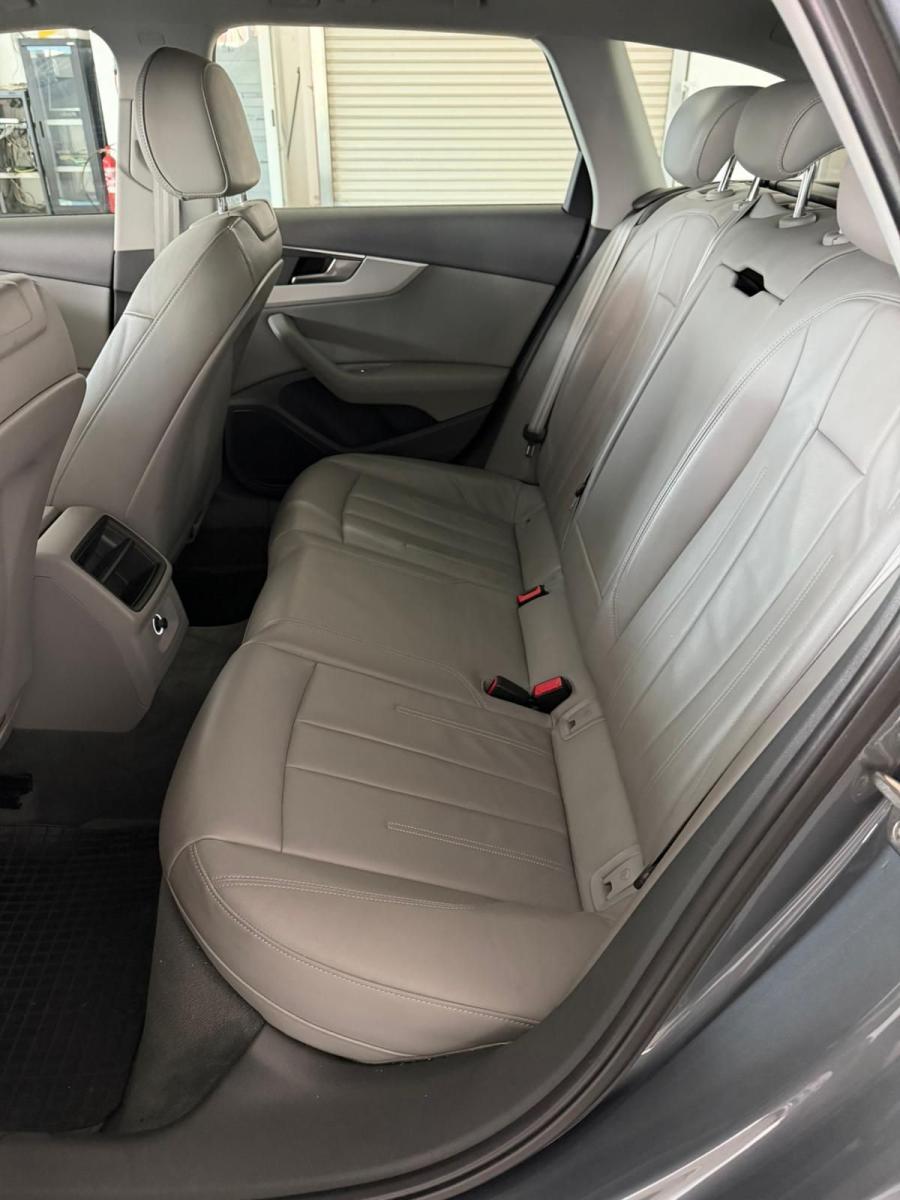AUDI - A4 - 2.0 TDI 150CV s line