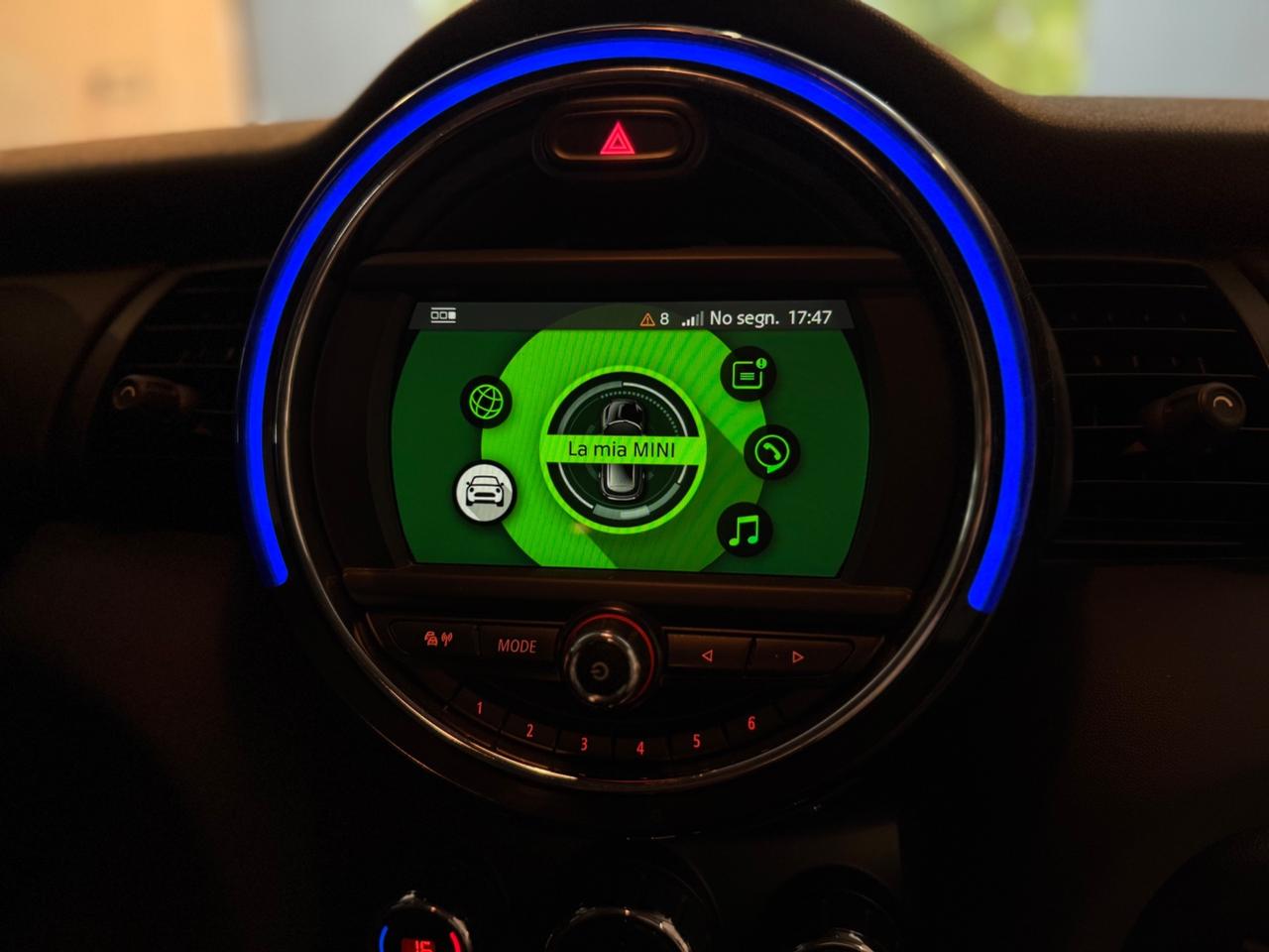 Mini one 1.5 Baker Street 2019 150.000KM