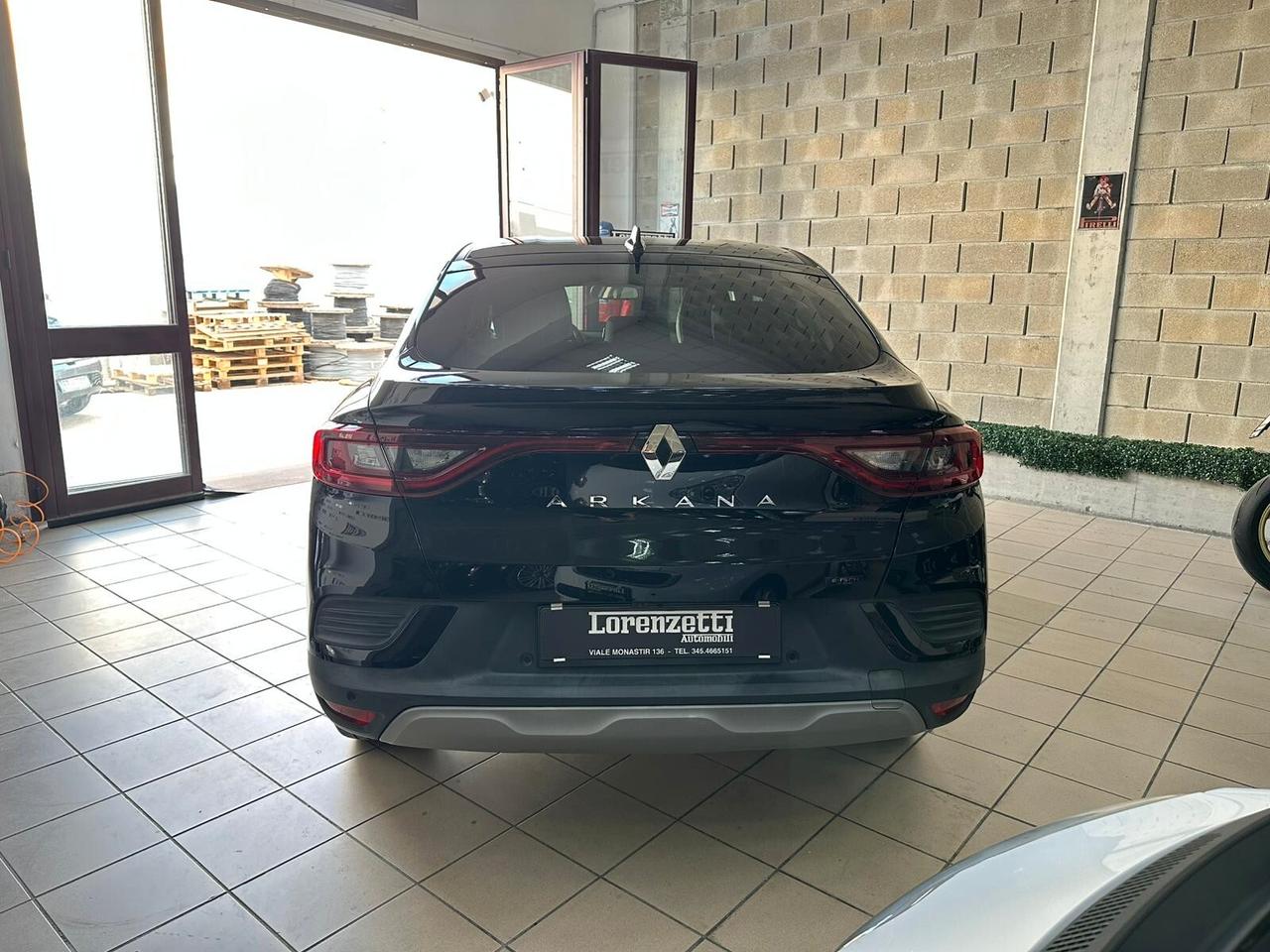 Renault Arkana Full Hybrid E-Tech - IVA ESPOSTA