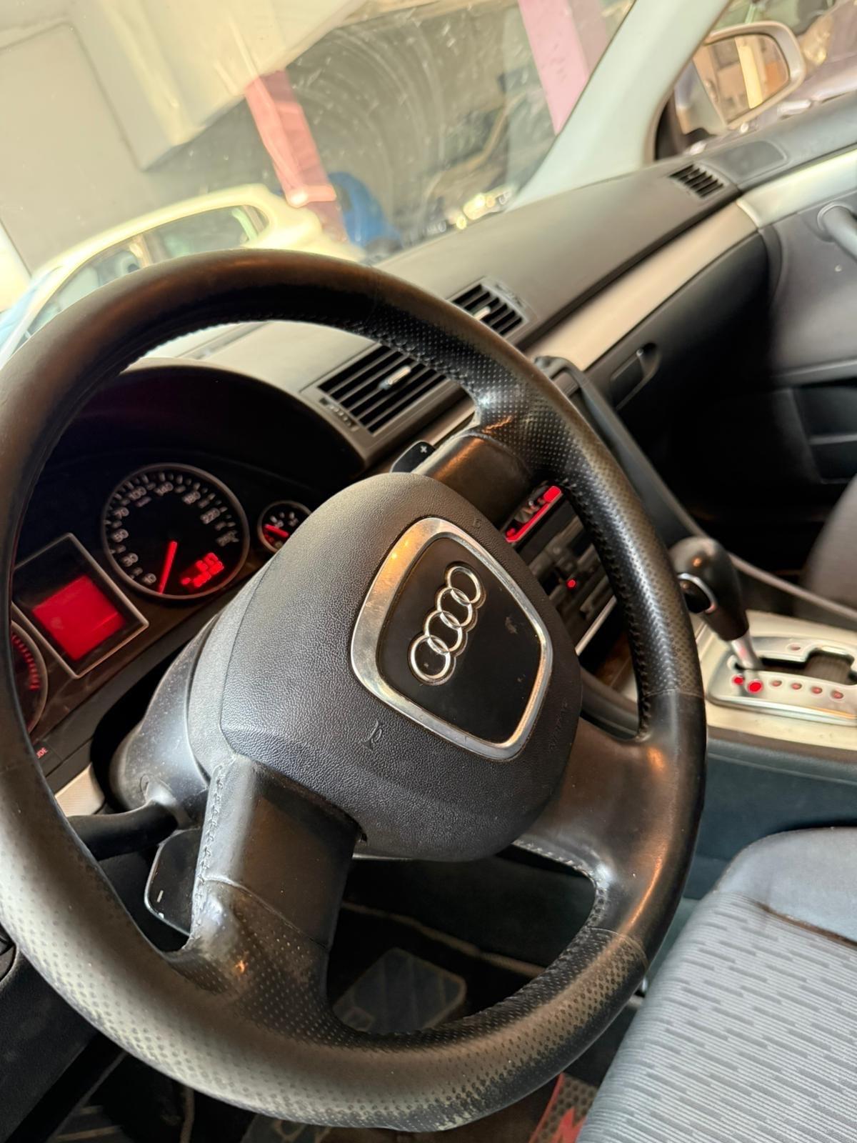 Audi A4 2.0 16V TDI