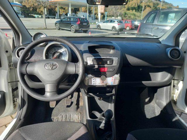 TOYOTA Aygo 1.0 12V VVT-i 5 porte km 25000!!!!